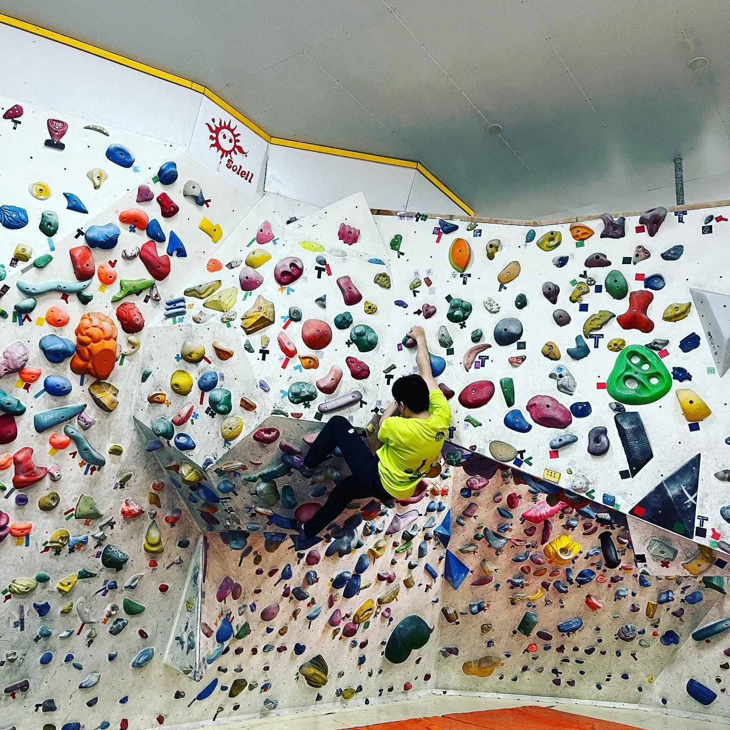 @climbing_gym_soleil 名古屋長久手のボル...